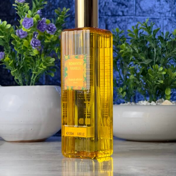 ROMANTIC VANILLA Brume Franck Olivier 250ML