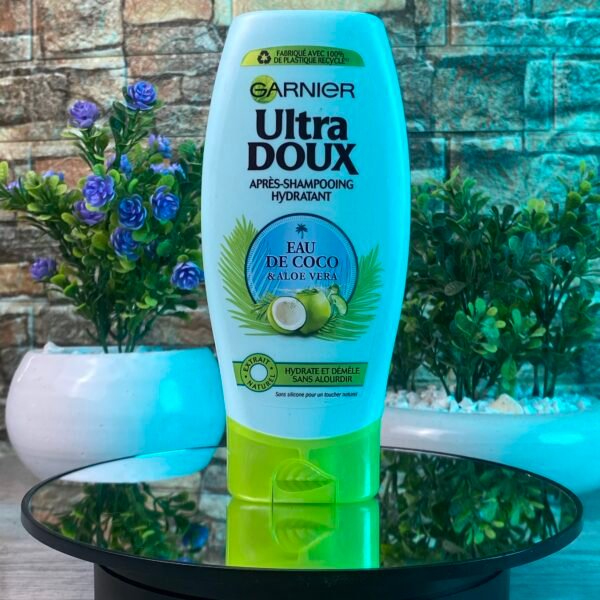 GARNIER ULTRA DOUX APRÈS-SHAMPOOING HYDRATANT EAU DE COCO & ALOE VERA 200ML