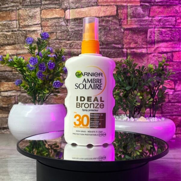 GARNIER AMBRE SOLAIRE SPRAY PROTECTEUR IDEAL BRONZE 200ML