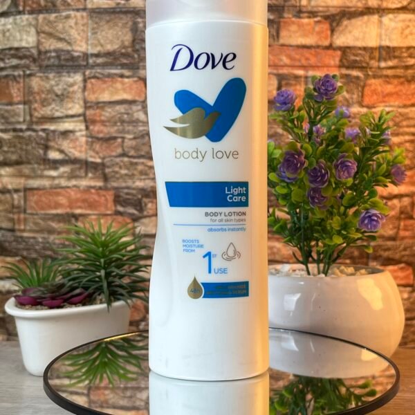 DOVE BODY LOVE LOTION DE CORPS LIGHT CARE 400ML