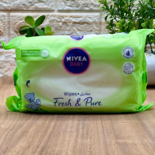 NIVEA LINGETTE  BABY