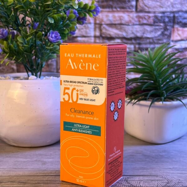 AVÈNE CRÈME SOLAIRE ULTRA LÉGER 50ML